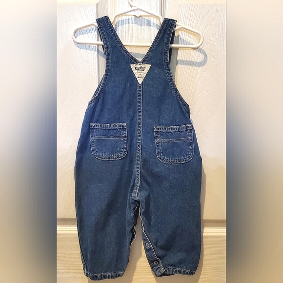 OshKosh B'gosh Denim Blue Overalls Baby Girl Size 18 Months - Picture 2 of 8
